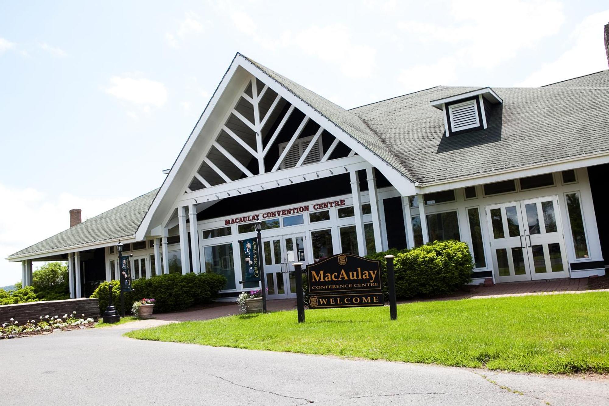 Inverary Resort Baddeck Inlet Esterno foto